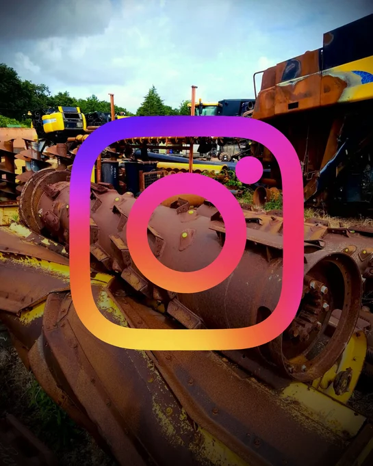 Instagram.png
