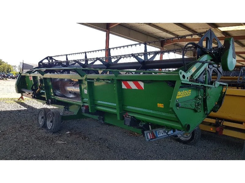 Cosechadora JOHN-DEERE C670