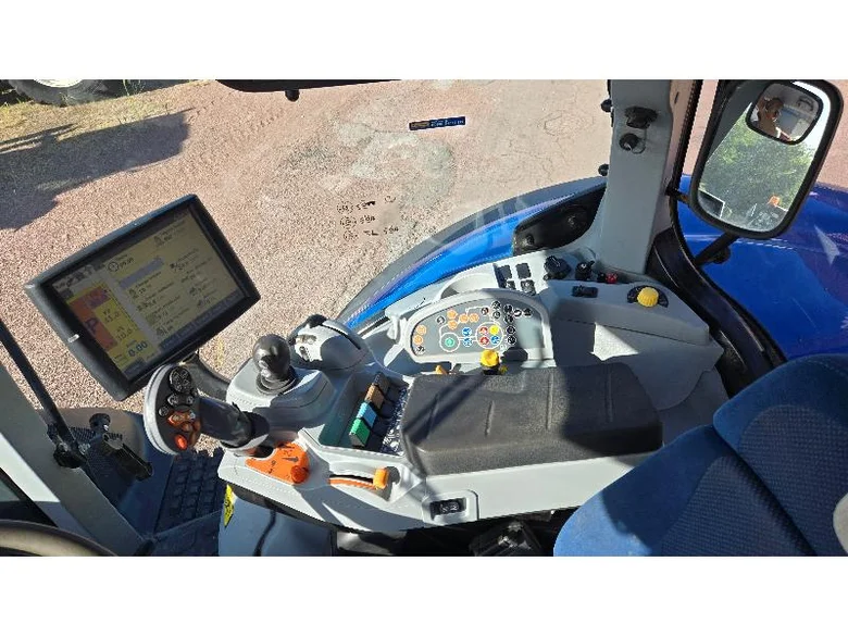 Tracteur NEW-HOLLAND T7.290 HD