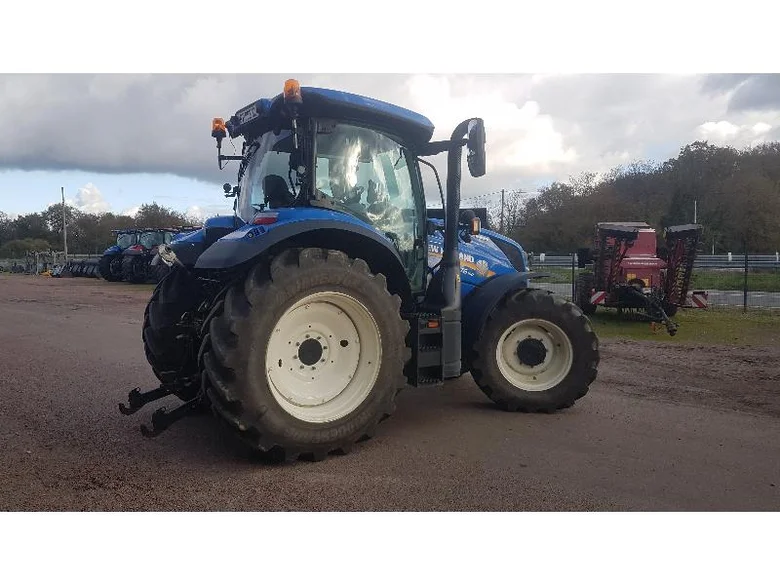 Tracteur NEW-HOLLAND T6.160