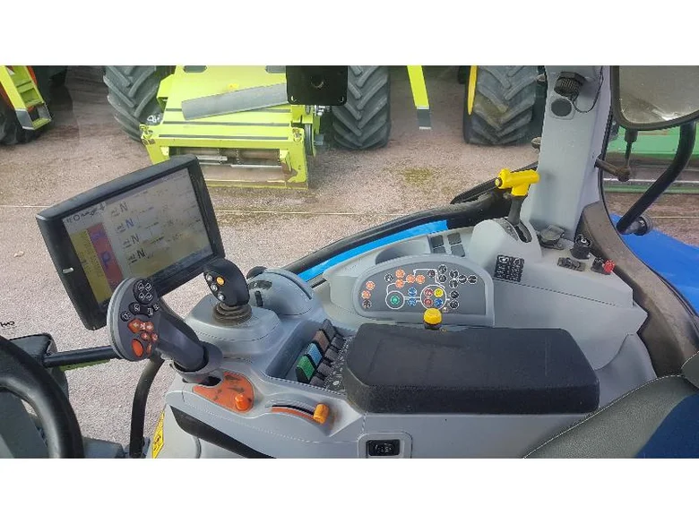 Tracteur NEW-HOLLAND T6.160