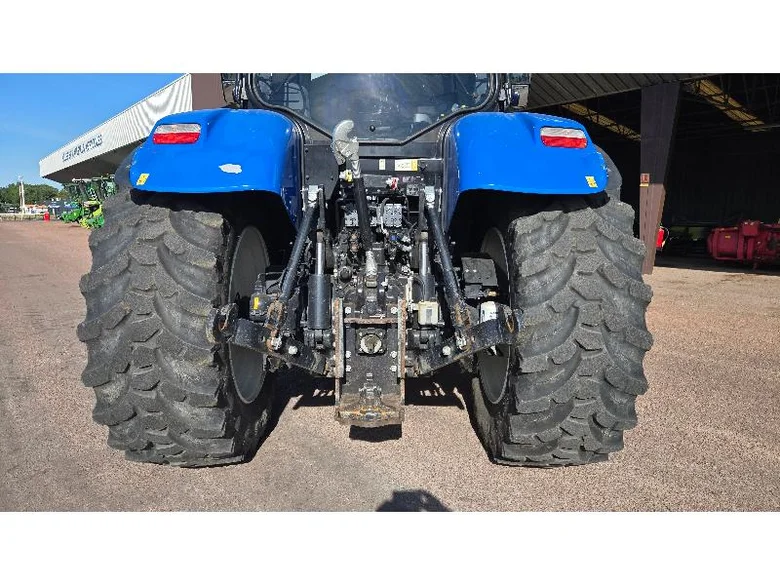 Tracteur NEW-HOLLAND T7.270 AC