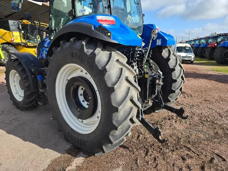 Tracteur NEW-HOLLAND T5.110