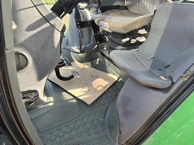 Tracteur DEUTZ FAHR M600