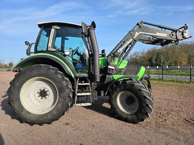 Tracteur DEUTZ FAHR M600
