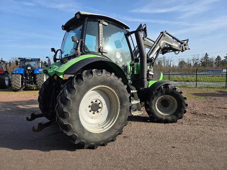 Tracteur DEUTZ FAHR M600