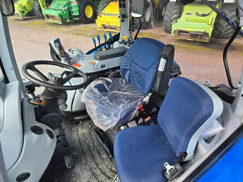 Tracteur NEW-HOLLAND T6.145 AC