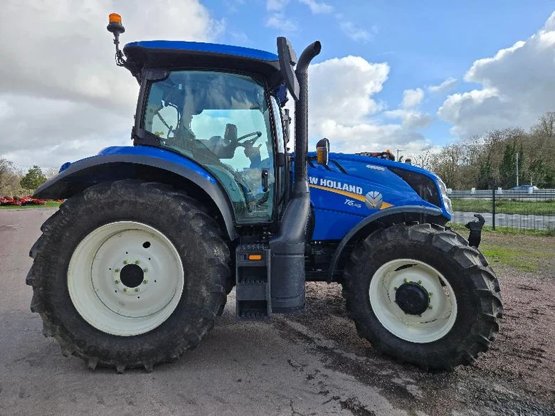 Tracteur NEW-HOLLAND T6.145 AC