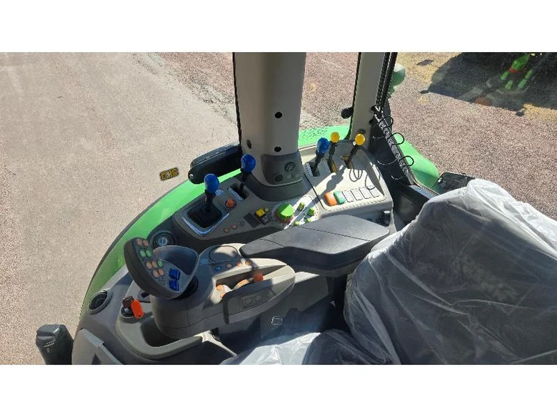Tracteur DEUTZ FAHR 6155