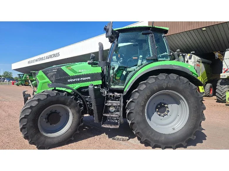 Tracteur DEUTZ FAHR 6155