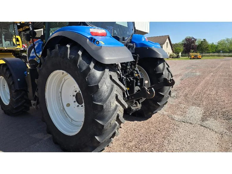 Tracteur NEW-HOLLAND T6.145
