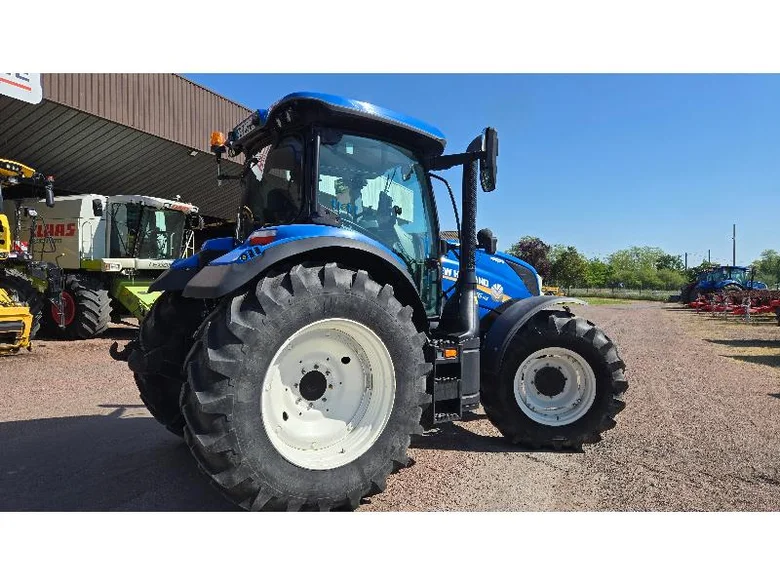 Tracteur NEW-HOLLAND T6.145