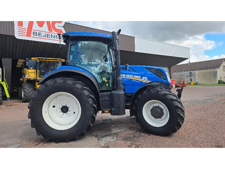 Tracteur NEW-HOLLAND T7.165