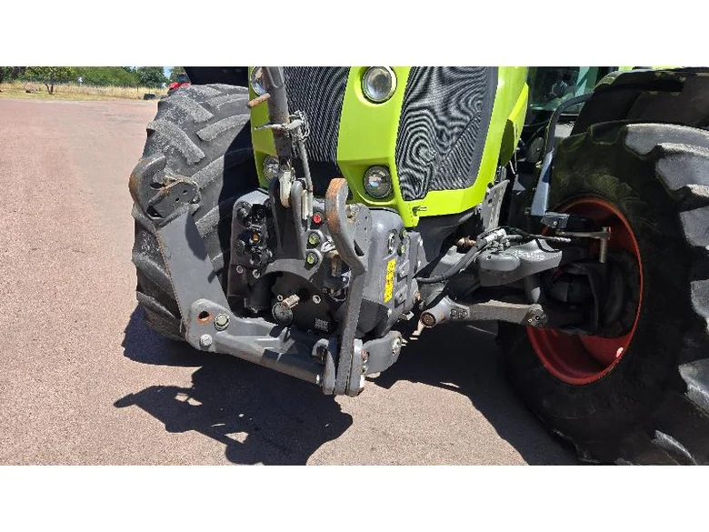 Tracteur CLAAS ARION 650