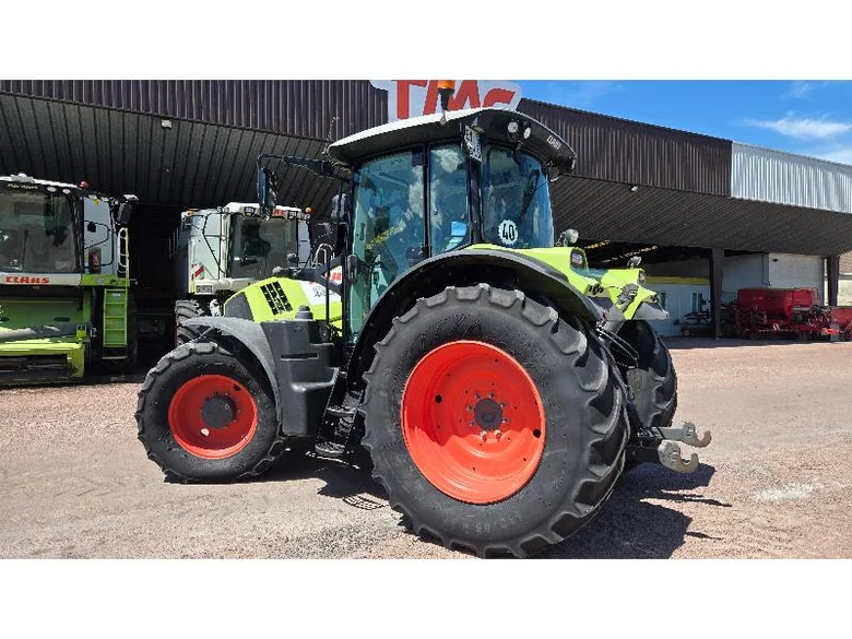 Tracteur CLAAS ARION 650