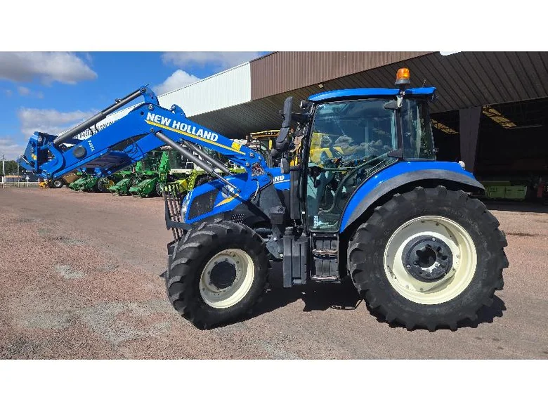 Tracteur NEW-HOLLAND T5.105