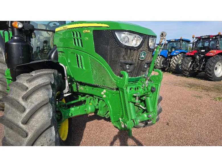 Tractor JOHN-DEERE 6135 M