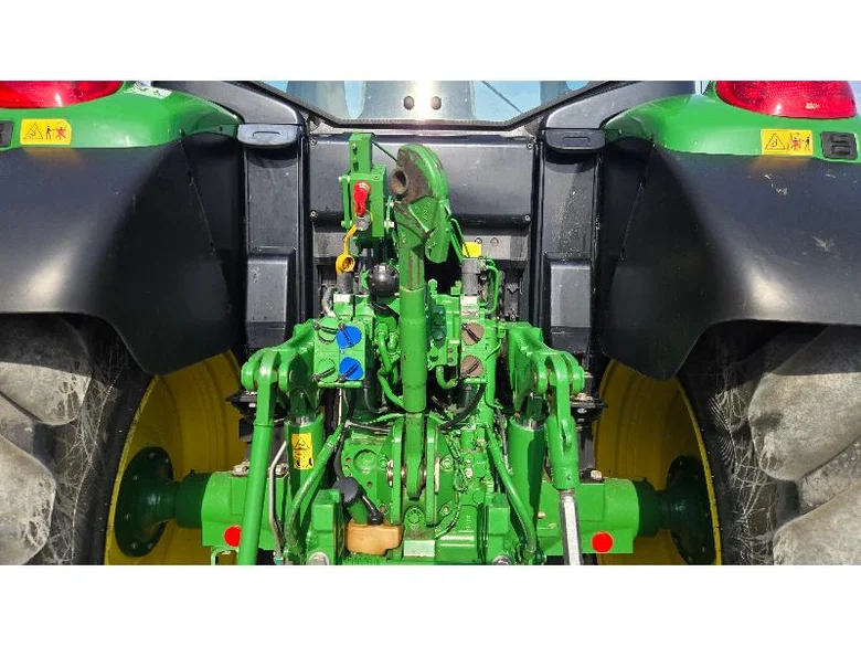 Tractor JOHN-DEERE 6135 M