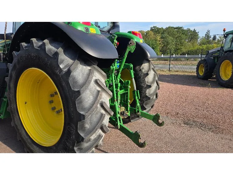 Tractor JOHN-DEERE 6135 M