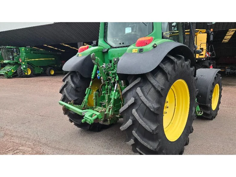 Tractor JOHN-DEERE 6930