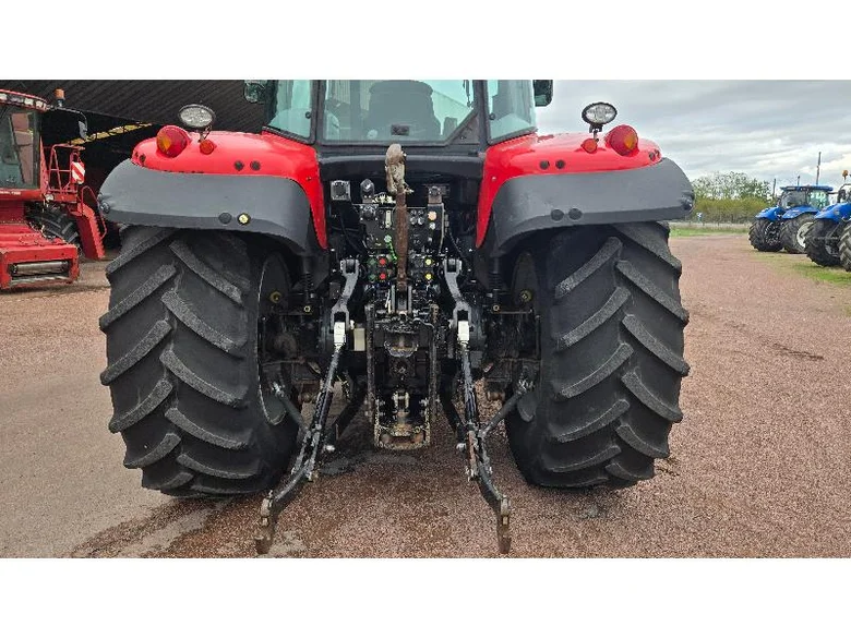Tractor MASSEY FERGUSON 7485