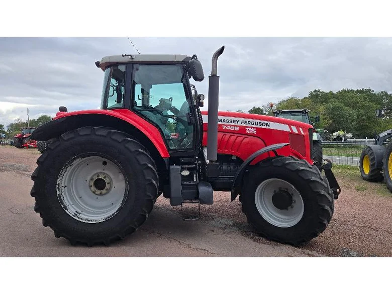 Tractor MASSEY FERGUSON 7485