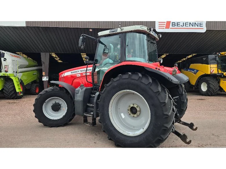 Tractor MASSEY FERGUSON 7485