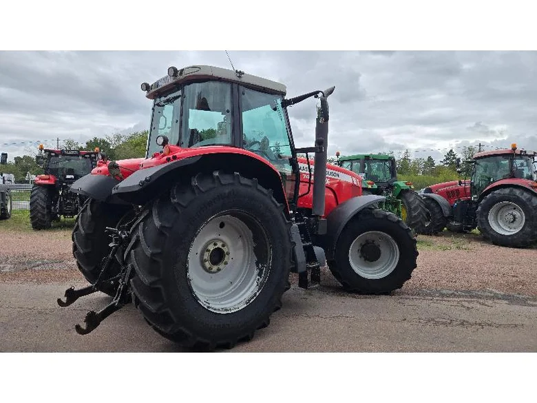 Tractor MASSEY FERGUSON 7485