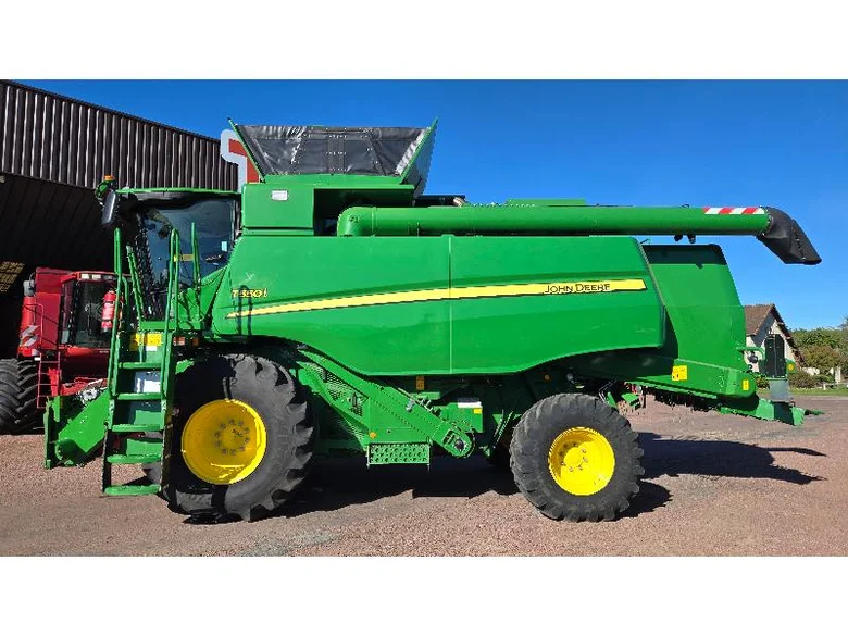 Cosechadora JOHN-DEERE T550