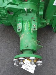 Arbre de roue pour JOHN-DEERE 6120 M