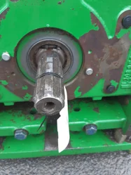 Prise de force pour JOHN-DEERE 6120 M