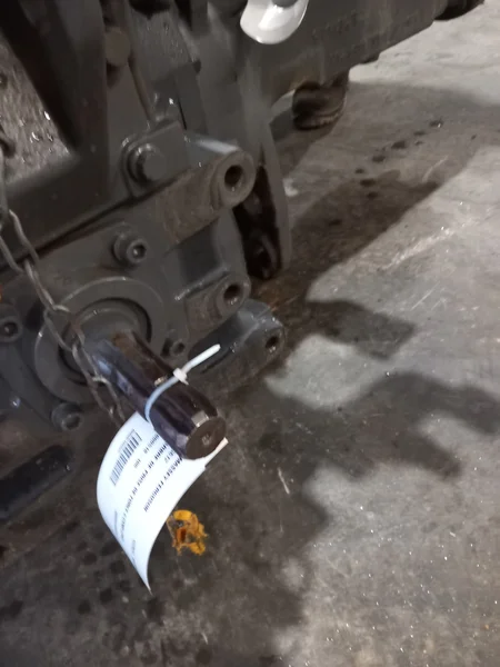 Prise de force pour MASSEY FERGUSON 6612