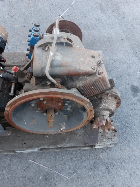 Boite de vitesse complète pour JCB 531-70