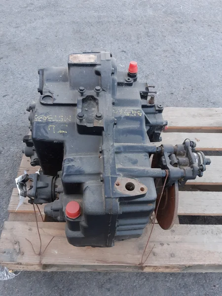 Boite de vitesse complète pour JOHN-DEERE 3400