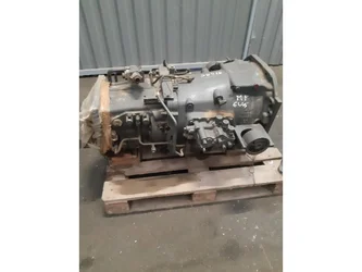 Boite de vitesse complète pour MASSEY FERGUSON 6445