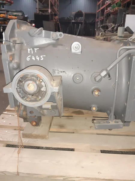 Boite de vitesse complète pour MASSEY FERGUSON 6445