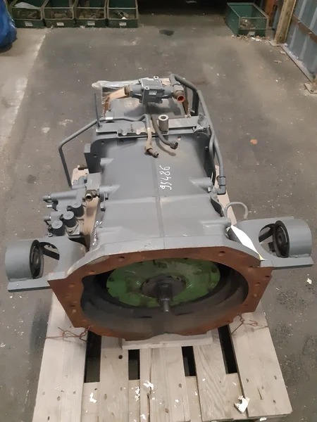Boite de vitesse complète pour MASSEY FERGUSON 6445