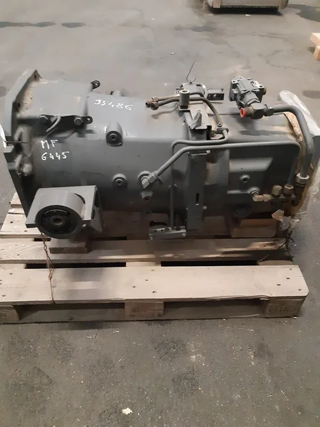 Boite de vitesse complète pour MASSEY FERGUSON 6445