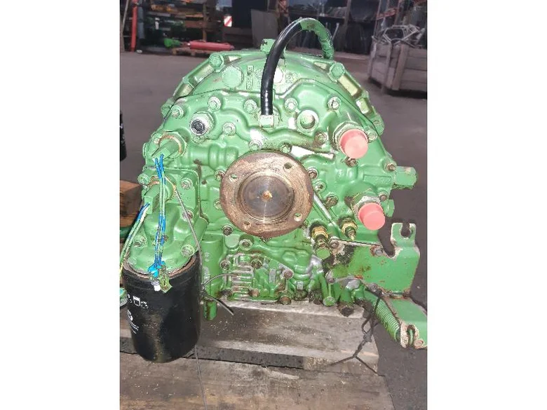 Boite de vitesse complète pour JOHN-DEERE 6100