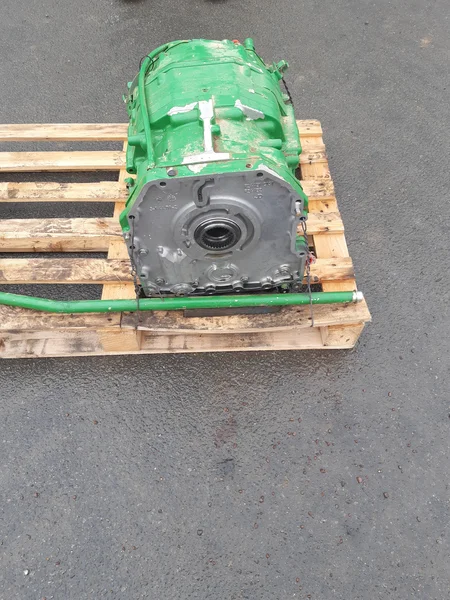 Boite de vitesse complète pour JOHN-DEERE 6120 M