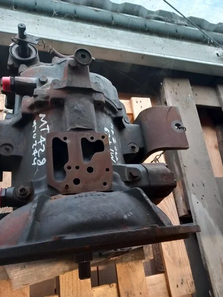 Boite de vitesse complète pour MANITOU MT 728