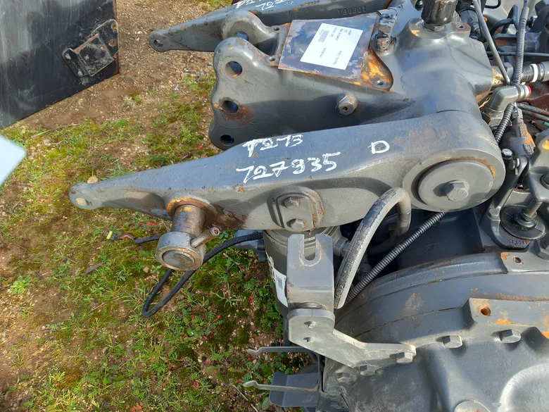 Brazo superior para VALMET T213