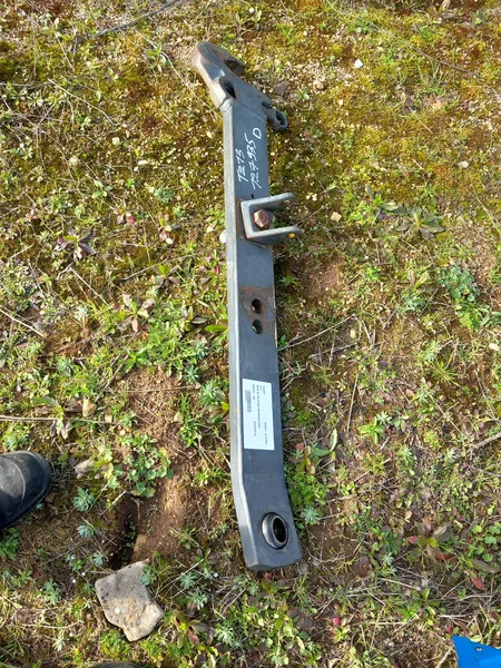 Bras inférieur pour VALMET T213