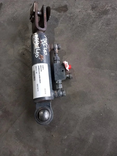Relevage avant pour KUBOTA M8540 DTH