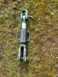 Relevage avant pour VALMET T213
