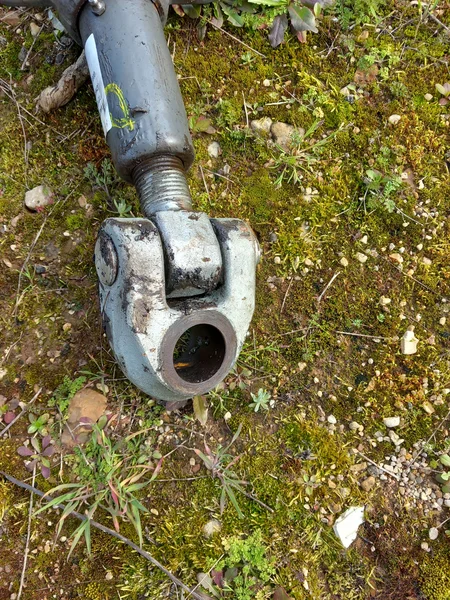 Relevage avant pour VALMET T213
