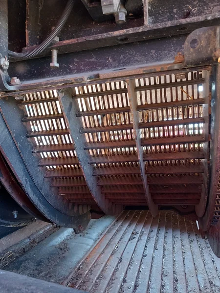 Threshing concave and rotor separation concave for CASE IH AXIAL-FLOW 8010