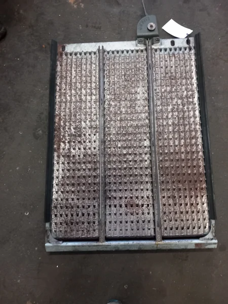 Grille et pré-grille pour JOHN-DEERE CTS