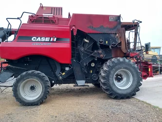Moissonneuse batteuse à déconstruire pour pièces pour CASE IH AXIAL-FLOW 6088