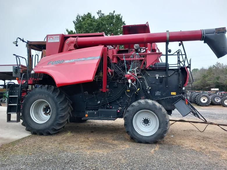 Moissonneuse batteuse à déconstruire pour pièces pour CASE IH AXIAL-FLOW 6088